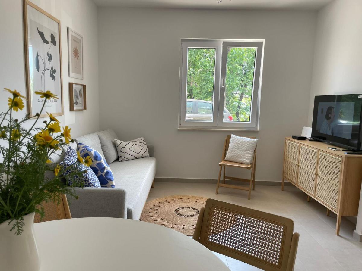Apartment Sur La Plage Podstrana Exterior foto